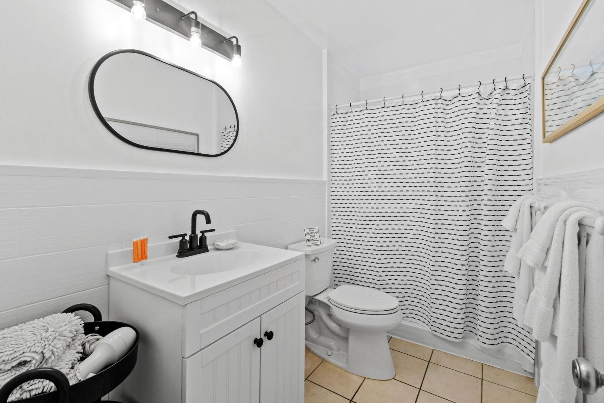 פאלם ביץ' שורס Sunshine Shores Boutique Apartments מראה חיצוני תמונה