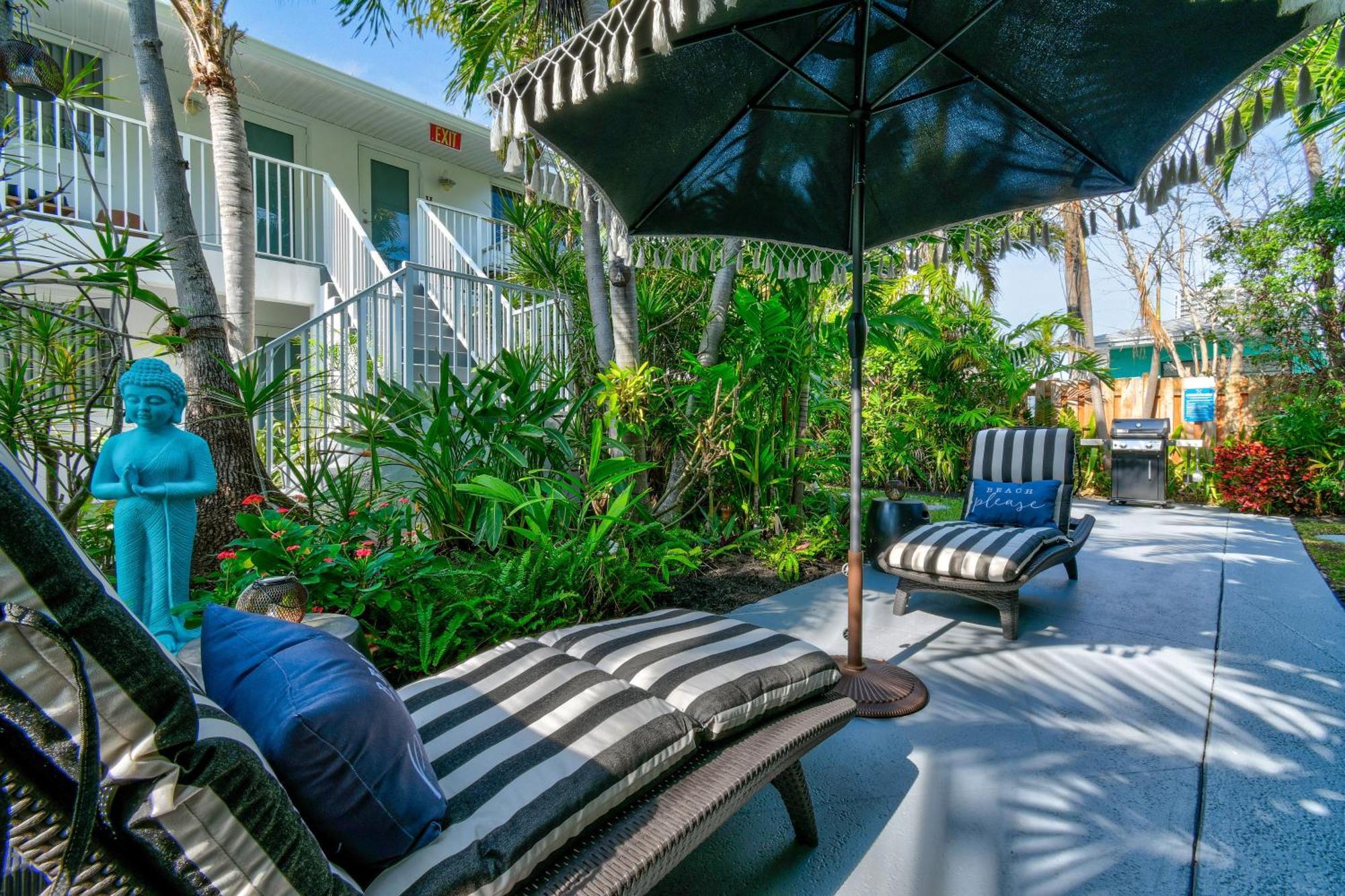 פאלם ביץ' שורס Sunshine Shores Boutique Apartments מראה חיצוני תמונה